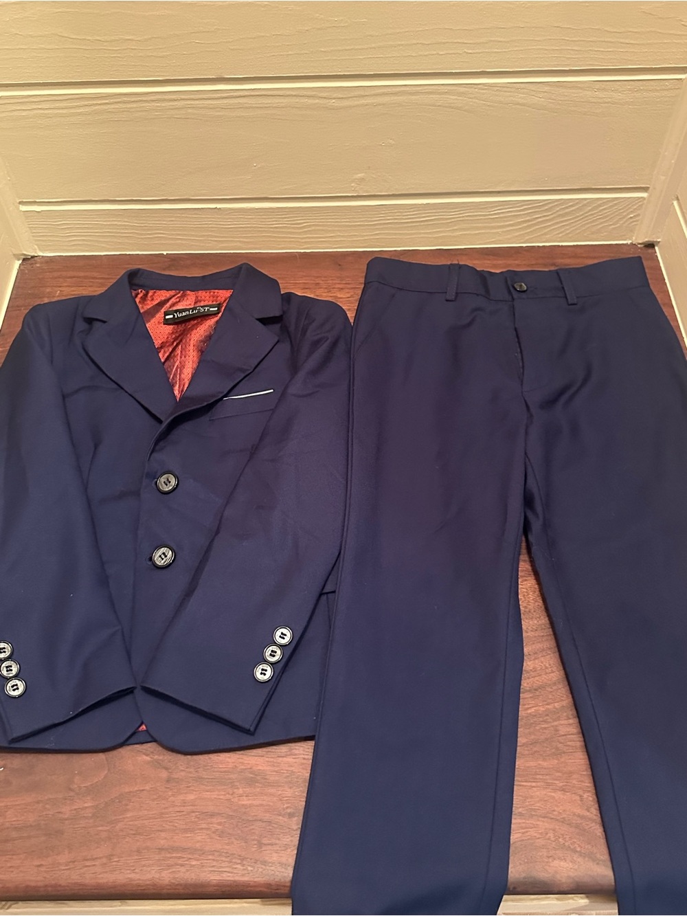 Classic Navy Men's Two-Piece Suit - Tailored Blazer & Trousers